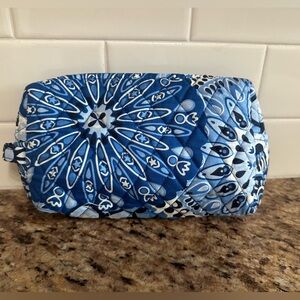 Vera Bradley Cosmetic Bag royal blue medium